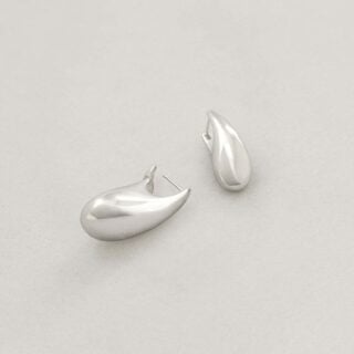 Georg Jensen Reflect Earrings Large - Left | Kneen & Co