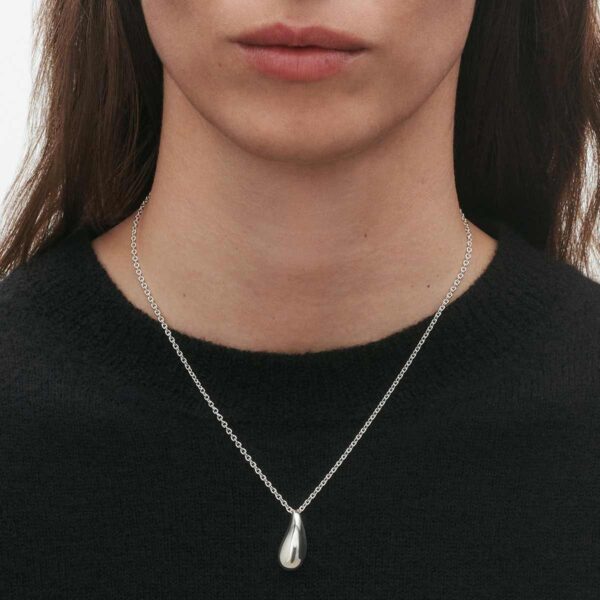 Georg Jensen Reflect Small Pendant Necklace Silver | Kneen & Co