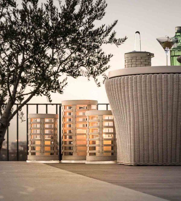 GB-RIVIERE-LIFESTYLE65-1200w-100KB Riviere Collection | Kneen & Co