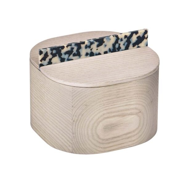 GB-Riviere-GS6-F-A-DamaRoundedShapedBox-SM-HIGH-ashwood-tortoise-1200x1200-100KB Riviere Dama Square Rounded Box | Kneen & Co