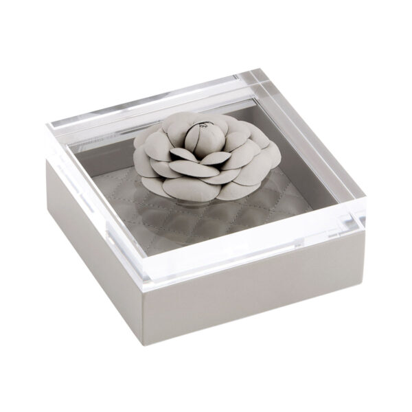 GB-Riviere-S1-PT-FL-Fleur-DiamondsSQRBox-QuiltedPadded-SM-GREY-CUTOUT01-1200x1200-100KB Riviere Fleur Square Box | Kneen & Co