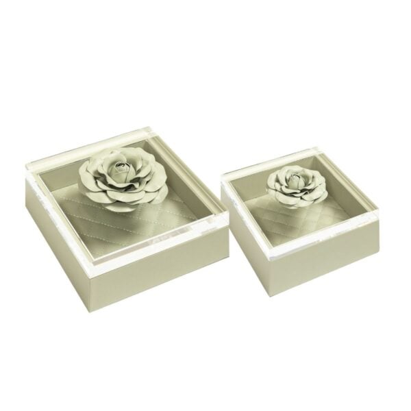 GB-Riviere-S1-PT-RS-S4-PT-RS-Fleur-Rose-DiamondsSQRBox-RV109CeladonGreen-CLOSED-CUTOUT01-1200x1200-100KB Riviere Fleur Rose Square Box | Kneen & Co