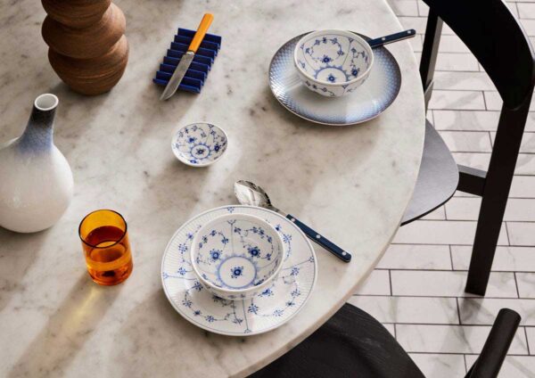 Royal Copenhagen Blue Fluted Plain dinnerware | Kneen & Co
