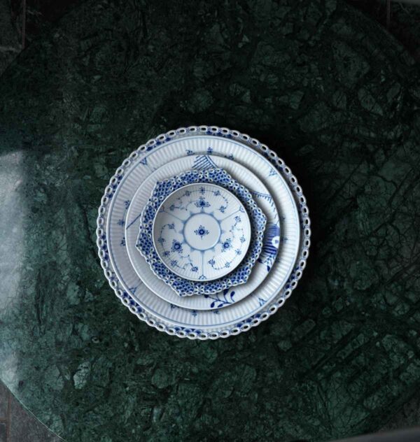 Royal Copenhagen Blue Fluted Full Dinnerware | Kneen & Co