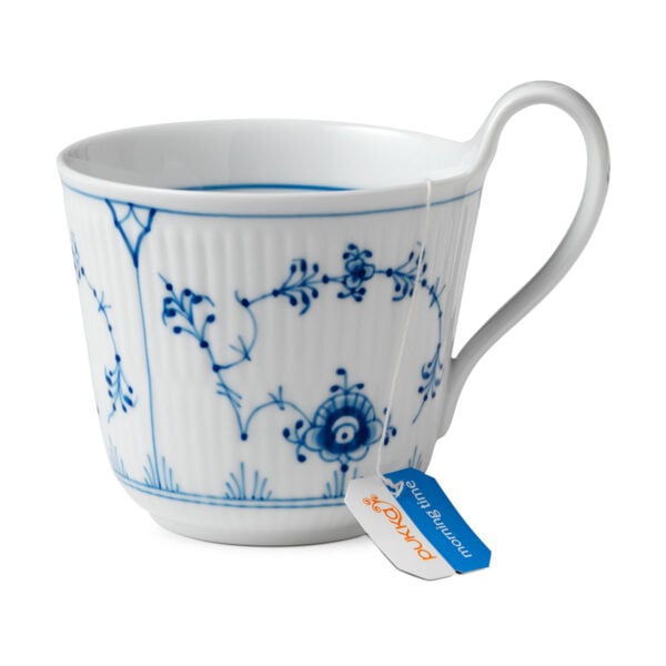 RoyalCopenhagen-1017175-BLUE-FLUTED-PL-HIGH-HANDLE-MUG-33CL-02-1200x1200-100KB Royal Copenhagen Blue Fluted High Handle Cup shown on table | Kneen & Co