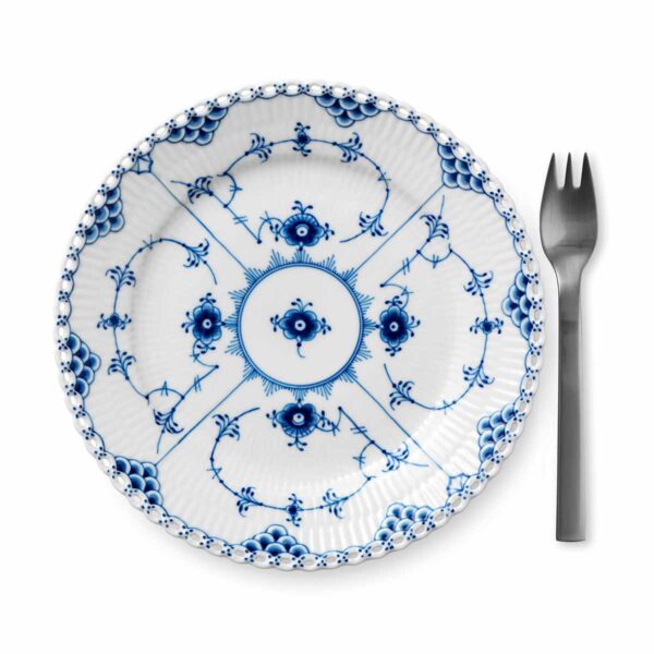 RoyalCopenhagen-1017238-BLUE-FLUTED-FL-PLATE-19CM-01-1200x1200-100KB Royal Copenhagen Blue Fluted Full Lace Lunch Plate shown on table | Kneen & Co