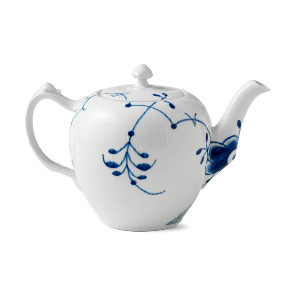 RoyalCopenhagen-1017340-BLUE-MEGA-TEAPOT-100CL-02-1200x1200-100KB Royal Copenhagen Blue Fluted Mega Teapot | Kneen & Co