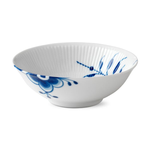 RoyalCopenhagen-1017357-BLUE-MEGA-BOWL-35CL-1200x1200-100KB