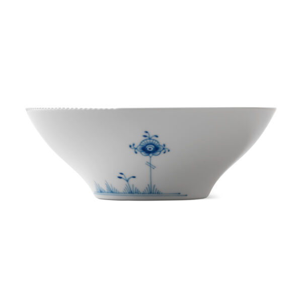 RoyalCopenhagen-1017484-BLUE-ELEMENTS-BOWL-18CM-1200x1200-100KB Royal Copenhagen Blue Elements Cereal Bowl shown on table | Kneen & Co