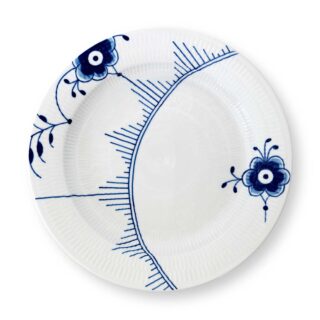 Royal Copenhagen Blue Fluted Mega Round Dish | Kneen & Co