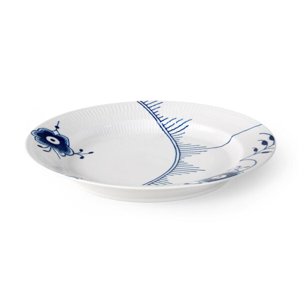 Royal Copenhagen Blue Fluted Mega Round Dish | Kneen & Co