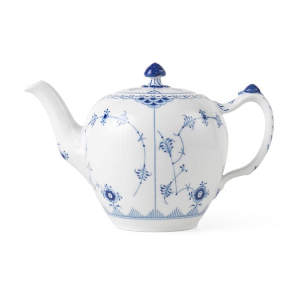 RoyalCopenhagen-1070986-Blue-Fluted-Half-Lace-Teapot-70cl-1-1200x1200-100KB Royal Copenhagen Blue Fluted Half Lace Teapot shown on table | Kneen & Co