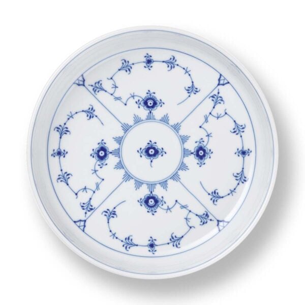 RoyalCopenhagen-1071675-Blue-Fluted-Plain-Ovenware-Round-18,5cm-2-1200x1200-100KB Royal Copenhagen Blue Fluted Plain Ovenware | Kneen & Co