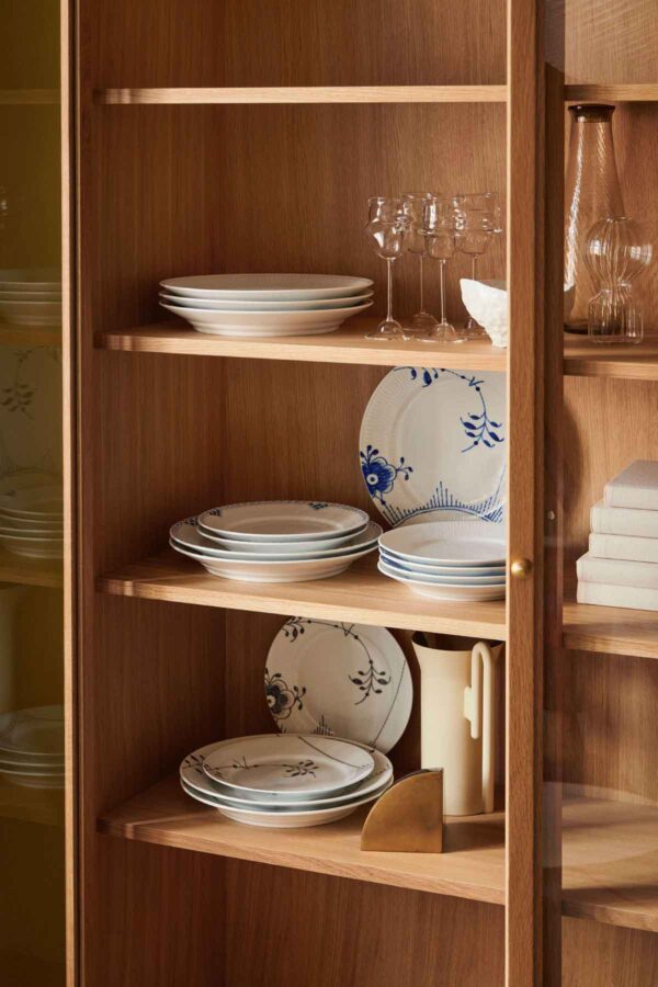 RoyalCopenhagen-November-Treats-BFM-Plate-27cm-BlackFluted-MegaPlate-27cm-Plate-22cm-Princess-Plate-27cm-Plate-22cm-WhiteFluted-27cm-Plate-22cm-1200w-100KB RoyalCopenhagen-November-Treats-BFM-Plate-27cm-BlackFluted-MegaPlate-27cm-Plate-22cm-Princess-Plate-27cm-Plate-22cm-WhiteFluted-27cm-Plate-22cm-1200w-100KB