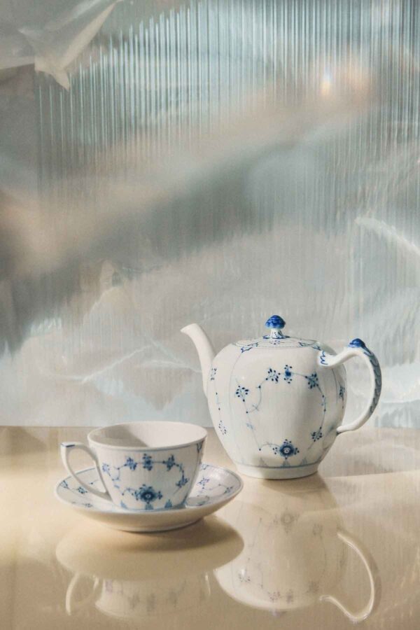 Wrapped_In_Blue_Blue_Fluted_Plain_Teapot_100cl_Cup_and_Saucer_28cl_03_300dpi Wrapped_In_Blue_Blue_Fluted_Plain_Teapot_100cl_Cup_and_Saucer_28cl_03_300dpi