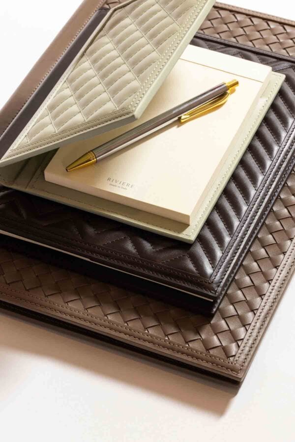Riviere Notepad Holder | Kneen & Co