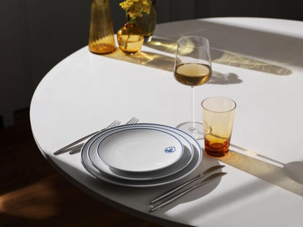 RC-Blueline-Plate-19cm-Plate-25cm-Plate-27cm--1200w-100KB Royal Copenhagen Blueline Dinnerware set on table | Kneen & Co
