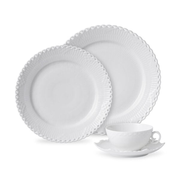 Royal Copenhagen White Fluted Full Lace Dinnerware | Kneen & Co