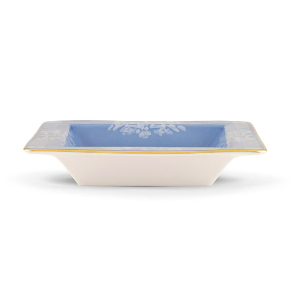GINORI-OrienteItal-PREVINCA-017RG02-FG6837010180G00124400-3-1200x1200-100KB Ginori 1735 Oriente Italiano Pervinca Squared Vide Poche shown on table | Kneen & Co