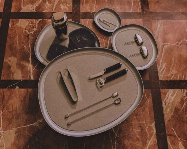 Kelly Wearstler x Giobagnara Maris Trays | Kneen & Co