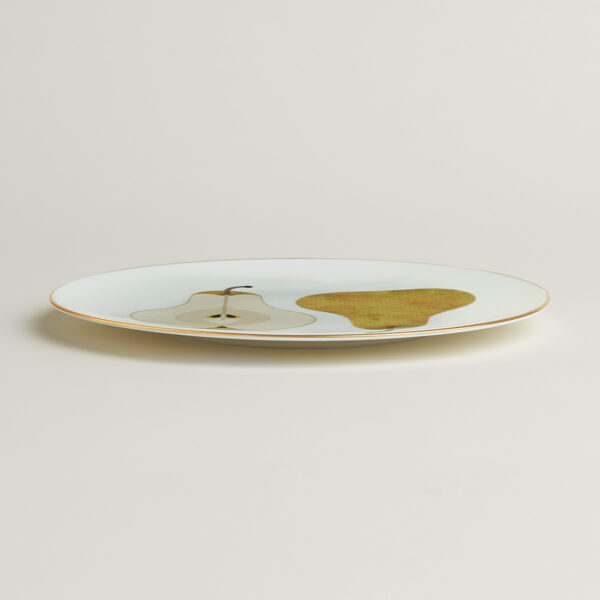 HERMES-KAORUMI-DNRWR-061947P-above-wm-6-1200x1200-100KB Hermès Kaorumi Dessert Plates Yellow – Set of 6 shown on table | Kneen & Co