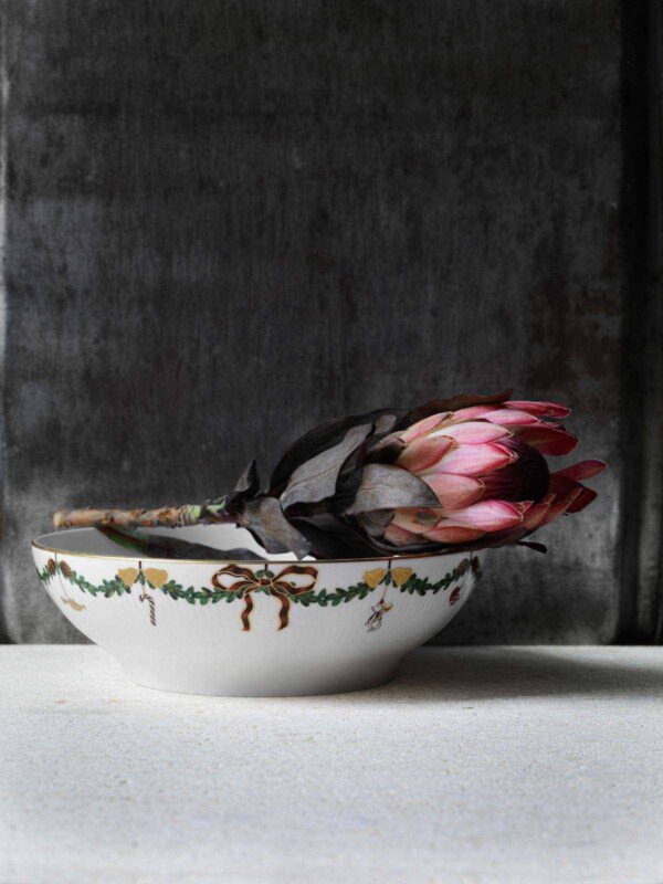 RC-FlowerMoment-StarFluted-bowl-1200w-100KB