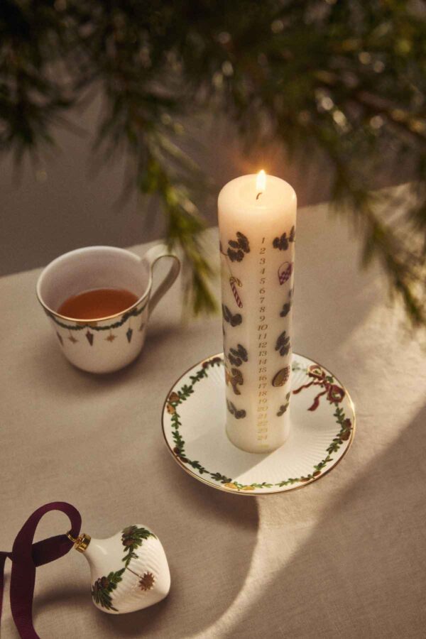 RC-S2-2024-Line-Extensions-Star-Fluted-Christmas-Advent-Candle-25cm-Ornament-8pt6cm-2pcs-HH-Cup-33cl-1200w-100KB Royal Copenhagen Star Fluted Christmas tea service | Kneen & Co