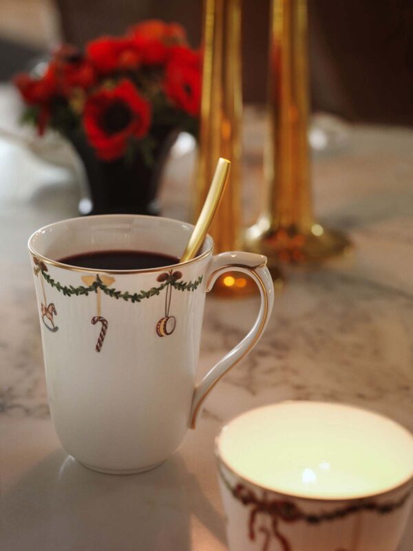 RC-Star-Fluted-closeup-Mug-1200w-100KB Royal Copenhagen Star Fluted Christmas tea service | Kneen & Co