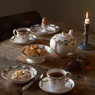Royal Copenhagen Star Fluted Christmas tea service | Kneen & Co
