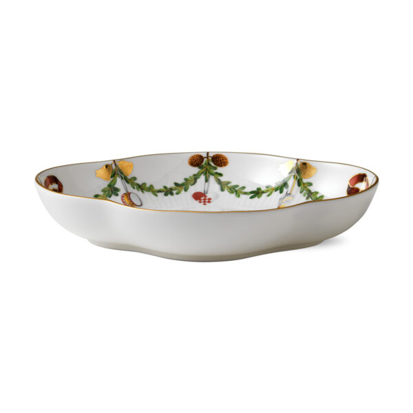 RoyalCopenhagen-1017441-STAR-FLUTED-DISH-22CM-01-2-1200x1200-100KB Royal Copenhagen Star Fluted Christmas Side Dish | Kneen & Co