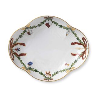 Royal Copenhagen Star Fluted Christmas Side Dish | Kneen & Co