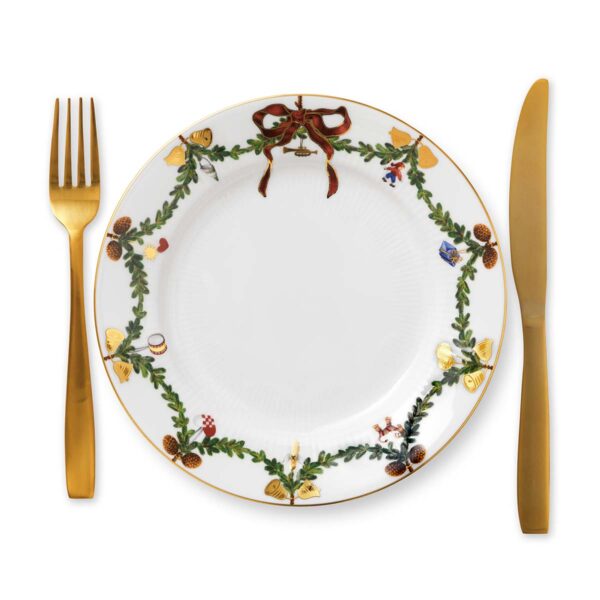 Royal Copenhagen Star Fluted Christmas Salad Plate | Kneen & Co