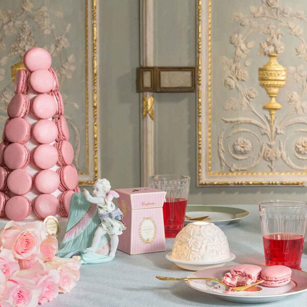 BernardaudVOTIVE-Lights-MOOD-24314-02-BrandPartners-antoninbonnetphotography-Stylisme-pascaledlc-pour-maisonladuree-960x960-1200w-100KB Bernardaud Votive Lights set on evening table | Kneen & Co
