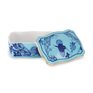 Ginori 1735 Oriente Italiano Iris Rectangular Trinket Box | Kneen & Co