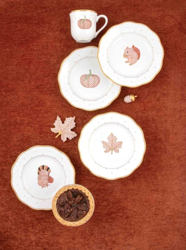 HEREND-HOLIDAY-MOOD-Fall-Desserts-2025-copy-1200x1200-100KB Herend Fall Dessert Dinnerware set on table | Kneen & Co