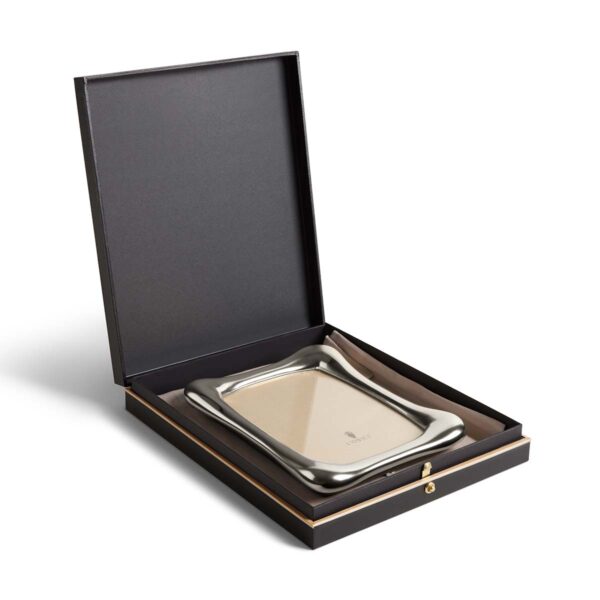 LOBJET-HmAccessrs-FramesAnton-F7700Mc-1200x1200-100KB L'Objet Anton Platinum Frame assorted sizes | Kneen & Co