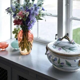 RC-FloraDanica-Tureen-Oval-500cl-1200w-100KB Royal Copenhagen Flora Danica Collection mood image | Kneen & Co