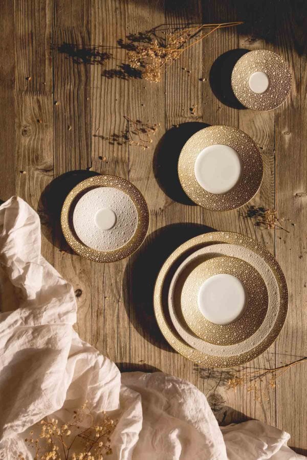 BERNARDAUD-MOOD-13865-Ambiance-Ecume-Mordore-2-LilyRose-3549x5323-1200w-100KB Bernardaud Ecume Mordoré Dinnerware set on wood table | Kneen & Co