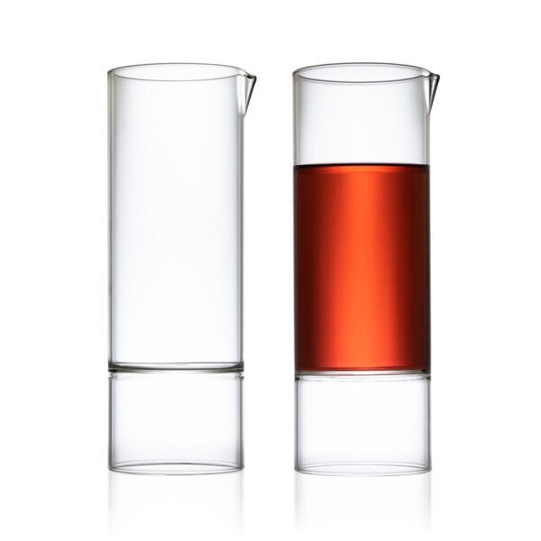 FERRONE-Carafe-RVCA-HR-03-styled-pair-1200x12200-100KB Minimalist white studio background with a pair of Fferrone Revolution Carafes in borosilicate glass | Kneen & Co