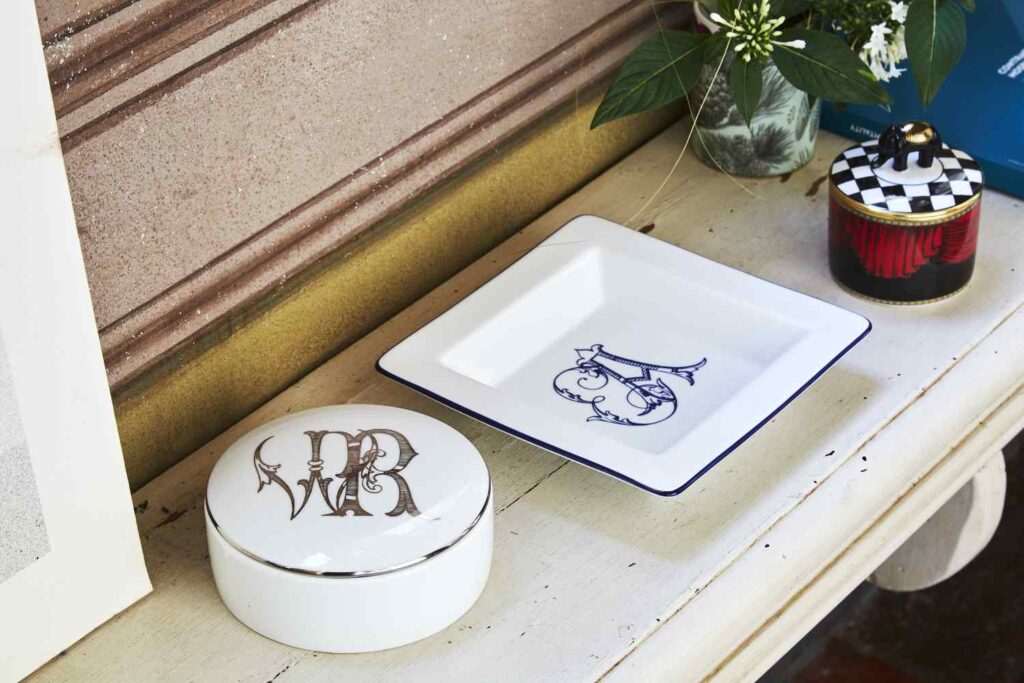 Ginori 1735 Custom Monogram Tray and Trinket Box | Kneen & Co