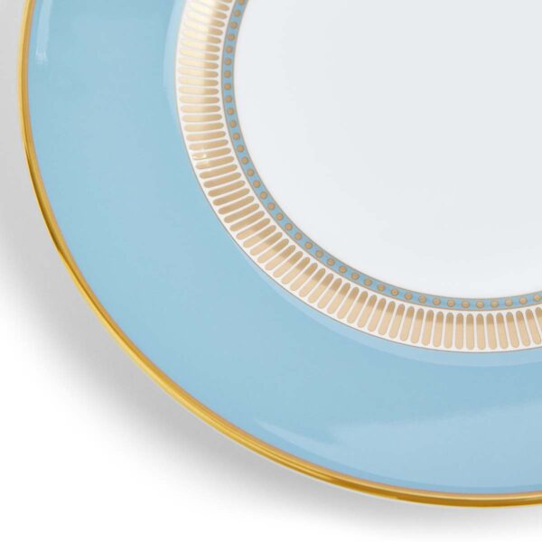 701587471633-Wedgwood-Helia-Plate-20pt6cm-8pt1in-deatil-1200x1200-100KB Close-up shot of Wedgwood Wedgwood Helia Side Plate featuring neoclassical design finished with 22-carat gold detailing | Kneen & Co