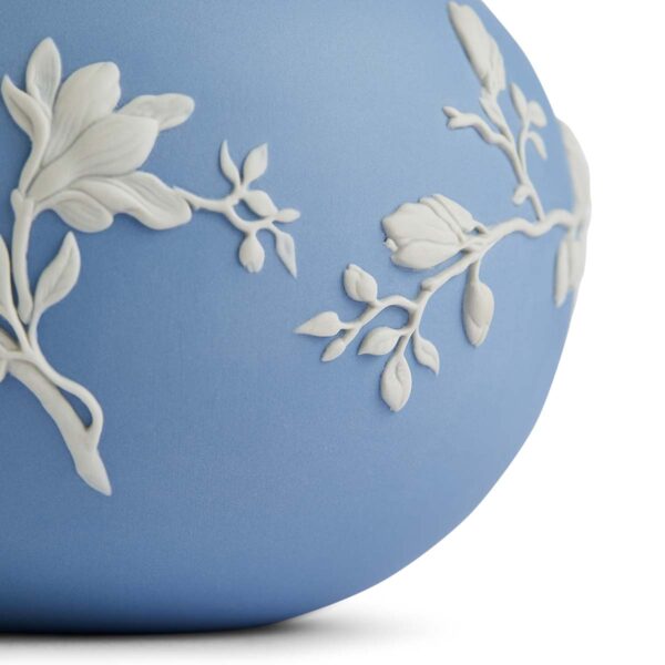 701587315241-Wedgwood-Magnolia-Blossom-Rose-Bowl-11cm-detail2-1200x1200-100KB Close-up shot of a Wedgwood Magnolia Blossom Rose Bowl in Jasperware matte stoneware with intricate white magnolia relief petals | Kneen & Co