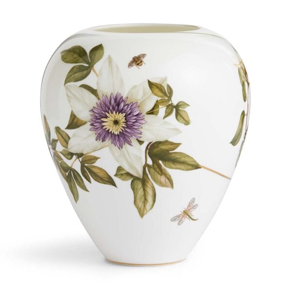 701587436892-Wedgwood-Hummingbird-Vase-18cm-front-1200x1200-100KB Wedgwood Hummingbird Small Vase | Kneen & Co