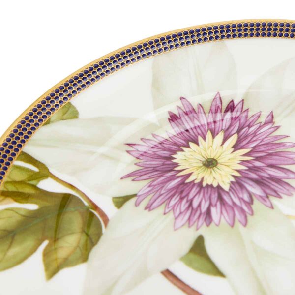 701587439800-Wedgwood-Hummingbird-Plate-15pt4cm-6in-detail2-1200x1200-100KB Close-up shot of Wedgwood Hummingbird Plate defined by expressive floral motifs and an artfully sculpted bird finial finished with 22-carat gold detailing | Kneen & Co