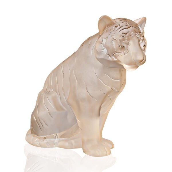 LALIQUE-10550000-Panthers-Sculpture-Tigre-assis-GM-lustre-or-HD-1200x1200-100KB Lalique Sitting Tiger Large Sculpture Gold Luster | Kneen & Co
