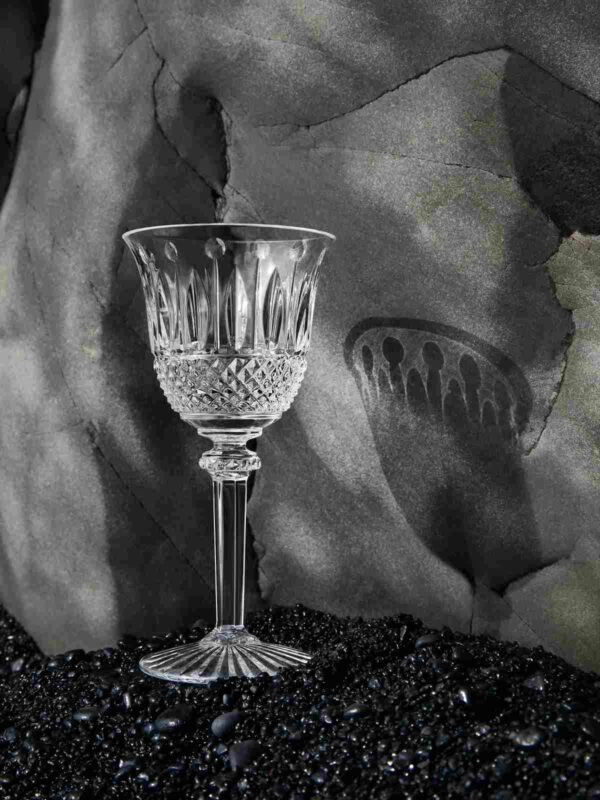 Saint-Louis_Tommy_Wine_Glass_shadow_mood-1200w_100kb Saint-Louis Crystal Tommy Water Glass | Kneen & Co