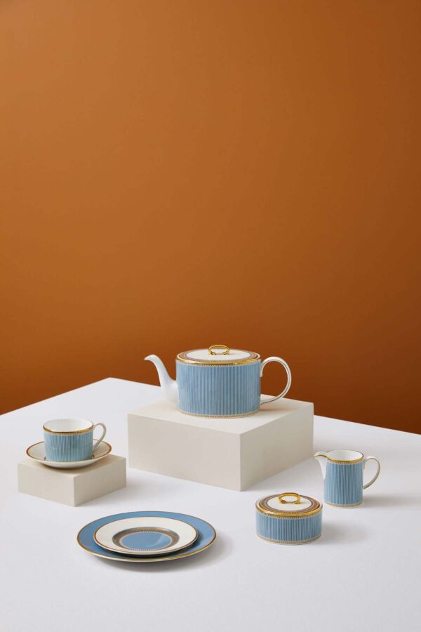 Wedgwood-Helia-Styled-Teaware-Group-2023-1200w-100KB Modern studio display on with Wedgwood Helia Teaware in fine bone china with gold accents | Kneen & Co