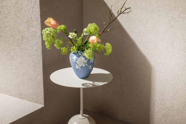 Wedgwood-MagnoliaBlossomBlue-2021-S1-10-1200w-100KB