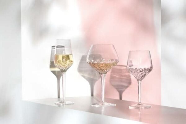 STLOUIS_Folia_Glassware_Collection_Mood_3x2_100kb Folia Glassware by Saint-Louis | Available at Kneen & Co