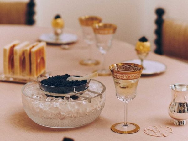 Saint-Louis_Thistle_Gold_Glassware_Holiday_4x3_100kb Saint-Louis Thistle Gold Glassware | Kneen & Co